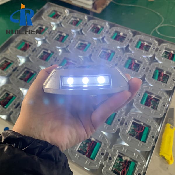 pl��stico tachas viales unidireccionales